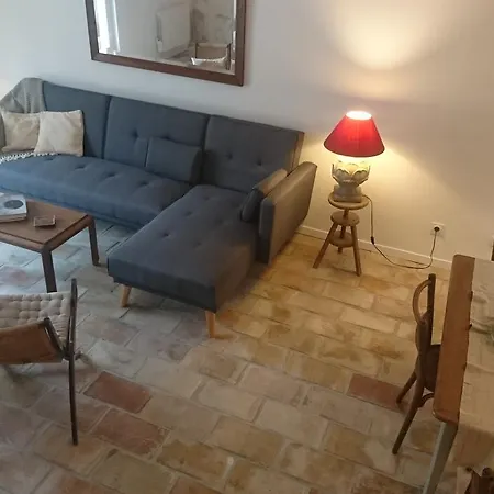 Bed & Breakfast Mas Des Artistes 3*